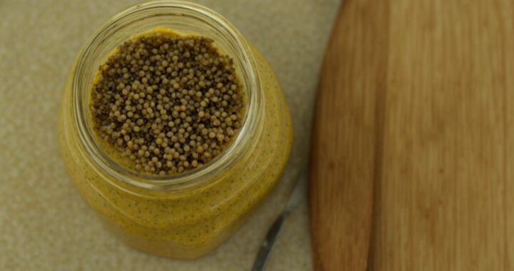 Exploring the Amazing Health Benefits of Whole Grain Mustard